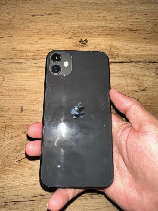 Iphone 11 sotiladi