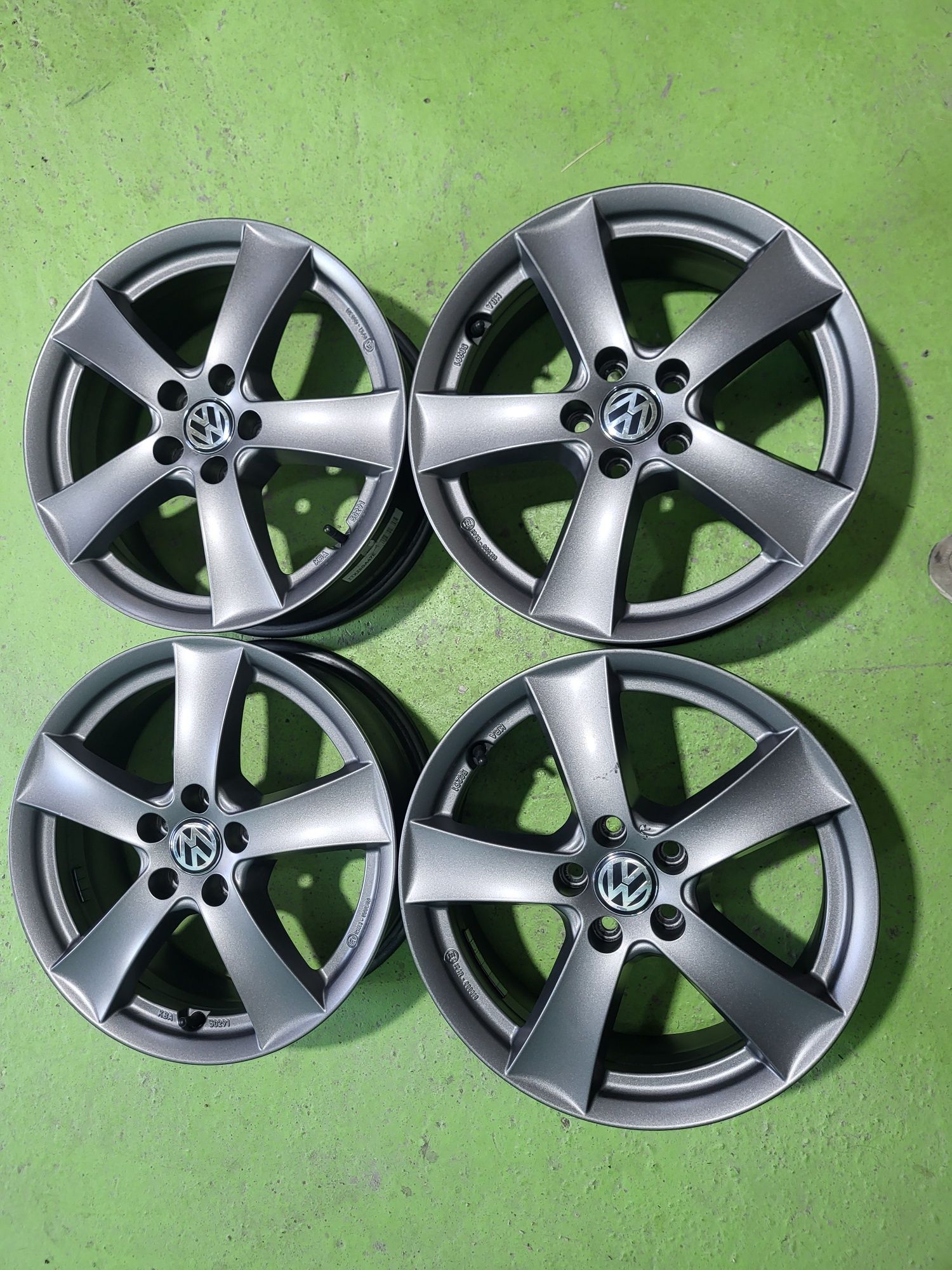 16 5x100 Vw Polo Skoda Seat 5х100