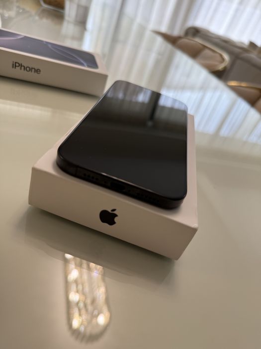 Iphone 16 Pro Max negru 512 GB