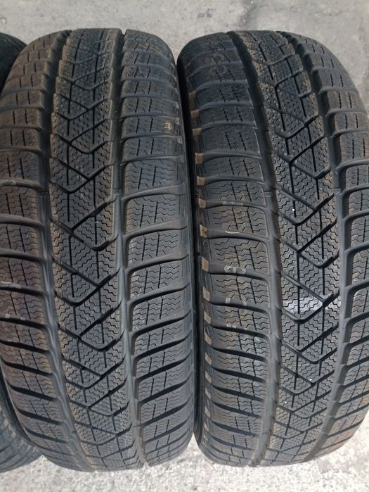 4 anvelope NOI de iarna Pirelli 205/55 R19 dot 2022