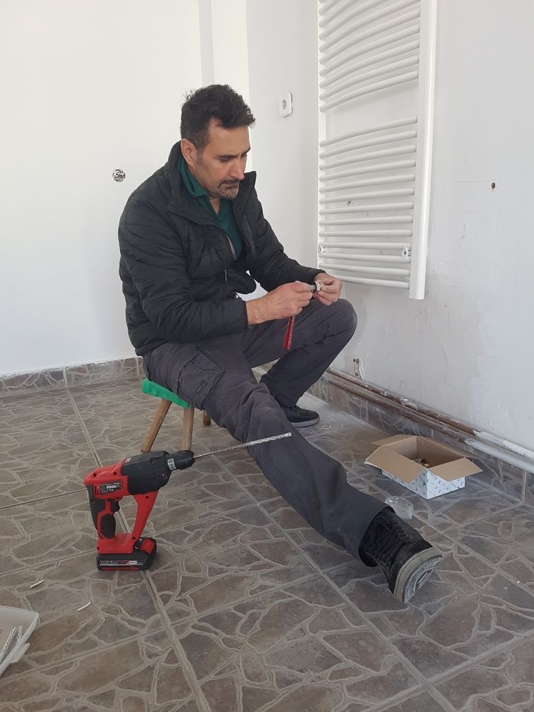 Instalator sanitar in instalatii sanitare termice si Interventii.