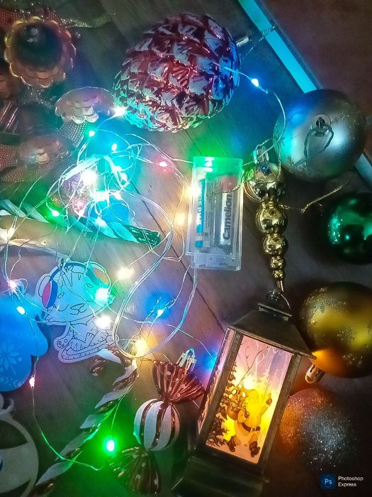 Новогодние игрушки . Гирлянда Дед мороз