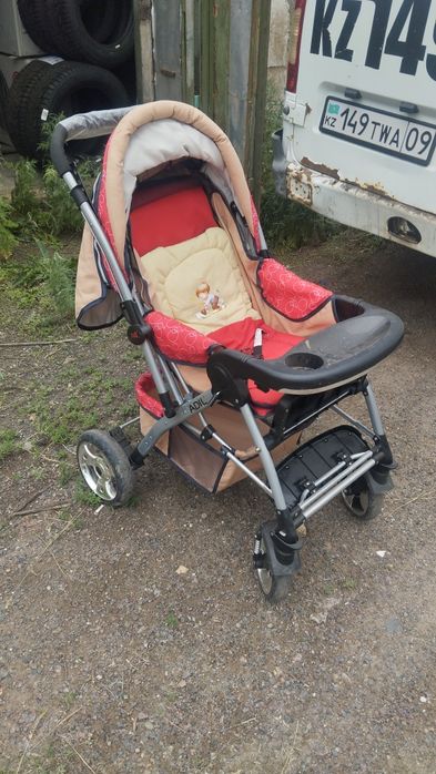 Коляска прогулочная