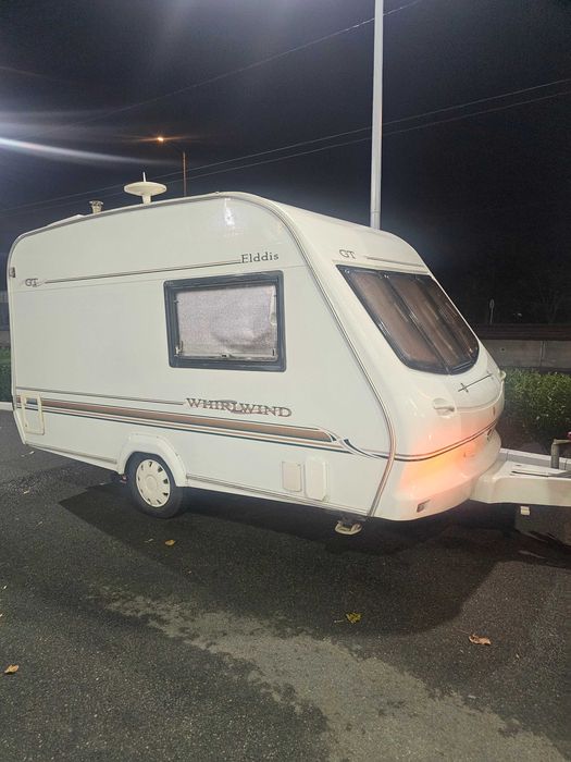 Продавам каравана ELDDIS WHIRLWIND 4m дължина 910кг.