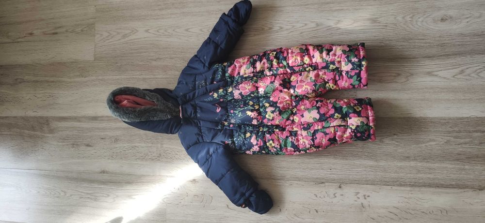 космонавт за момиче 6-9 месеца марка Mothercare