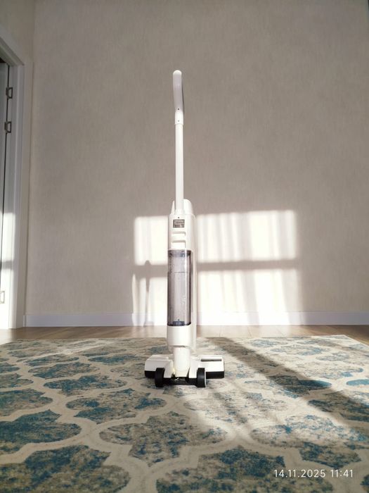 Продам беспроводной рабочий пылесос