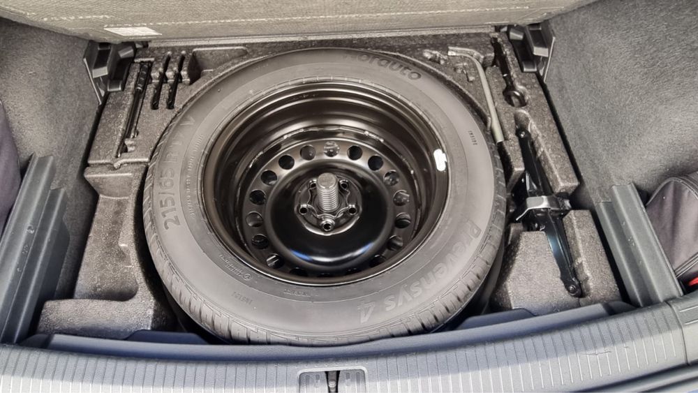 Kit roata rezerva tiguan 2008-2016 si accesorii