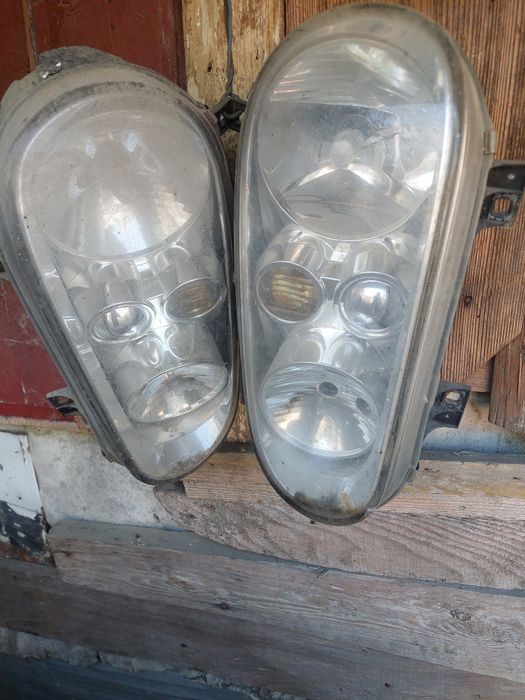 Faruri originale golf 4