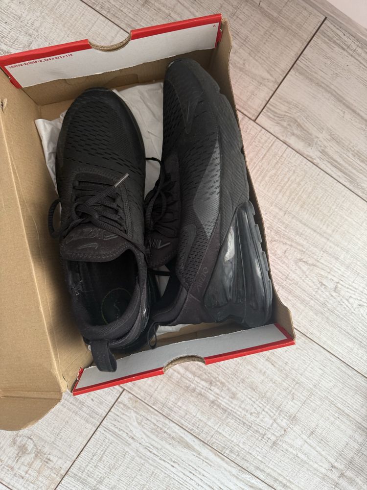 Nike 270 оргинални 45,5