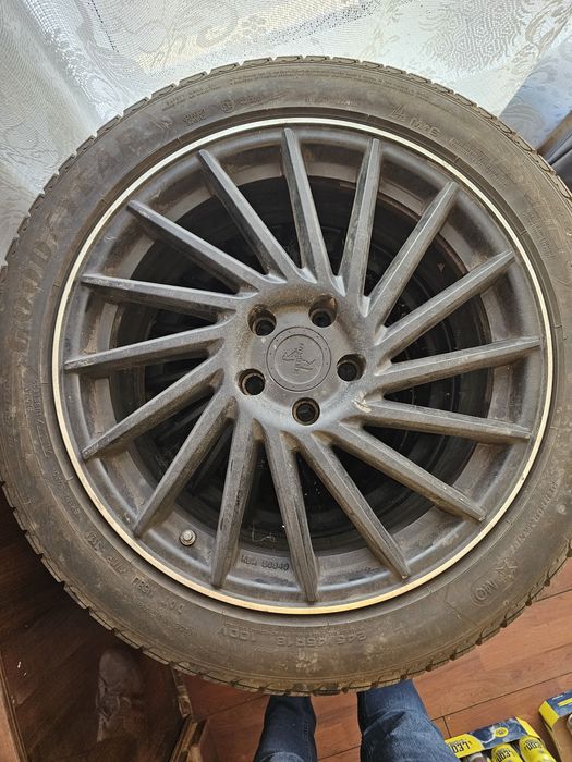 Jante + cauciucuri de iarna BMW seria 5