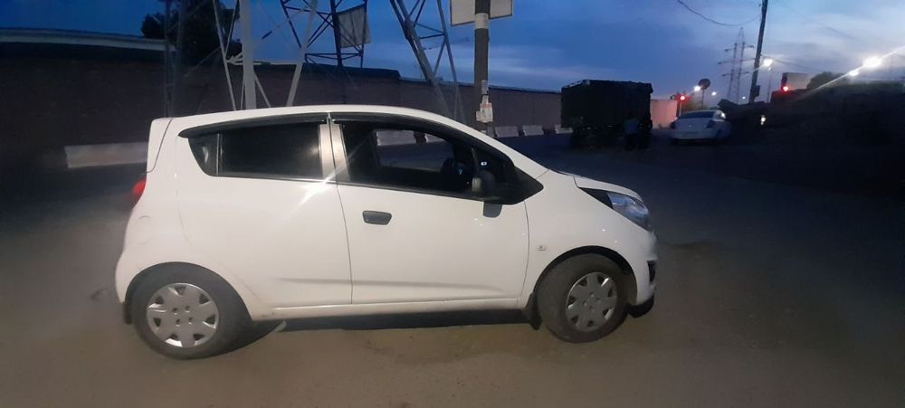 Spark 1.25 srochna sotiladi