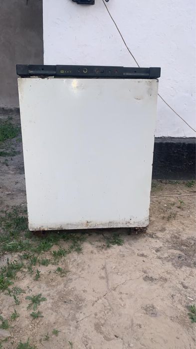 Морозильник  продам