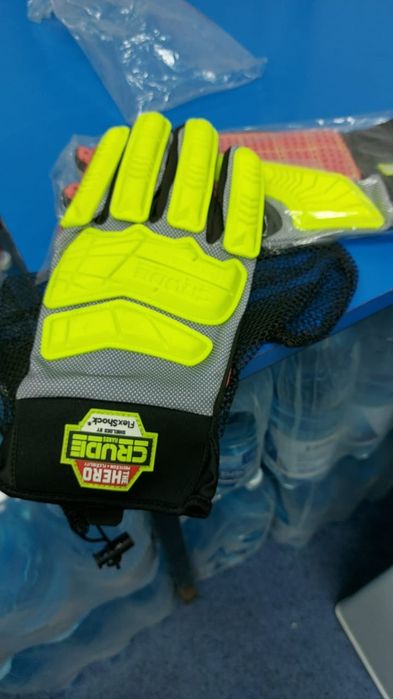 Противоударные антиударные перчатки