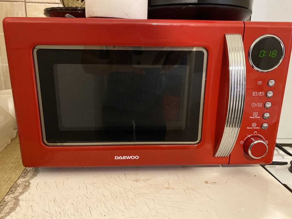 Cuptor cu microunde Daewoo KOR-6S2BR-1, 700 W, 20 l