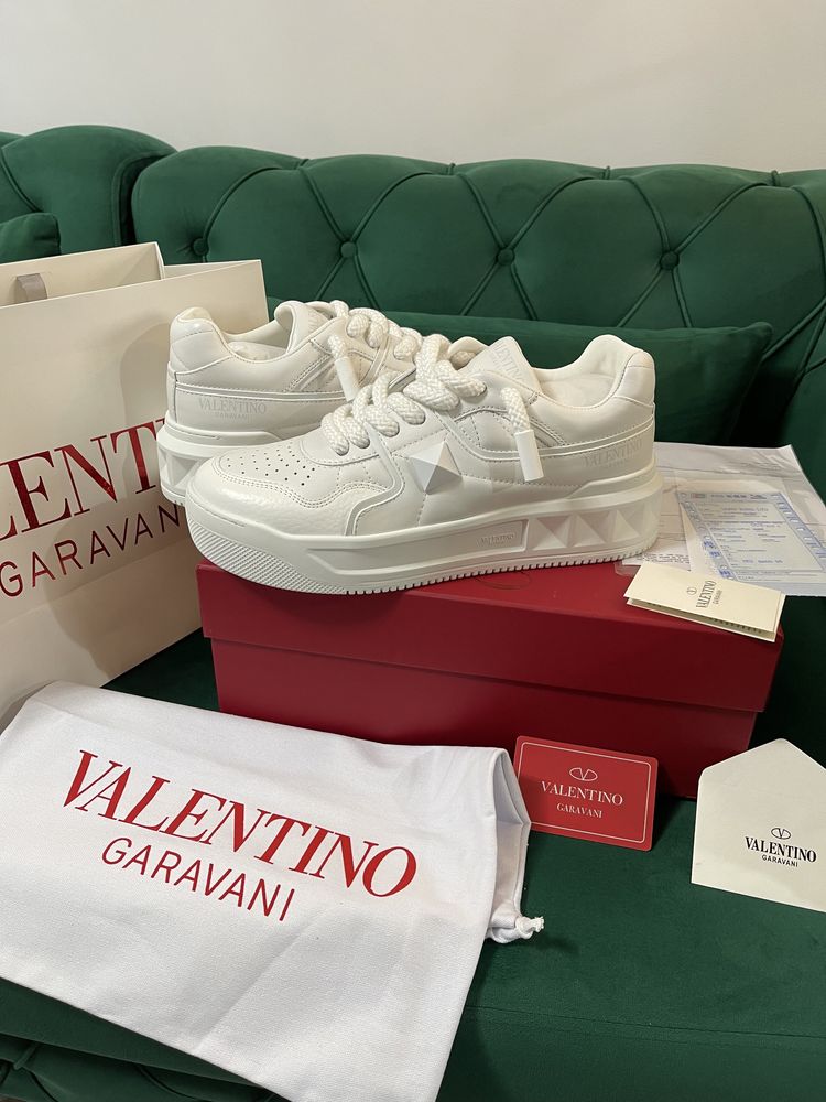 Adidasi Valentino piele naturala 100% Premium