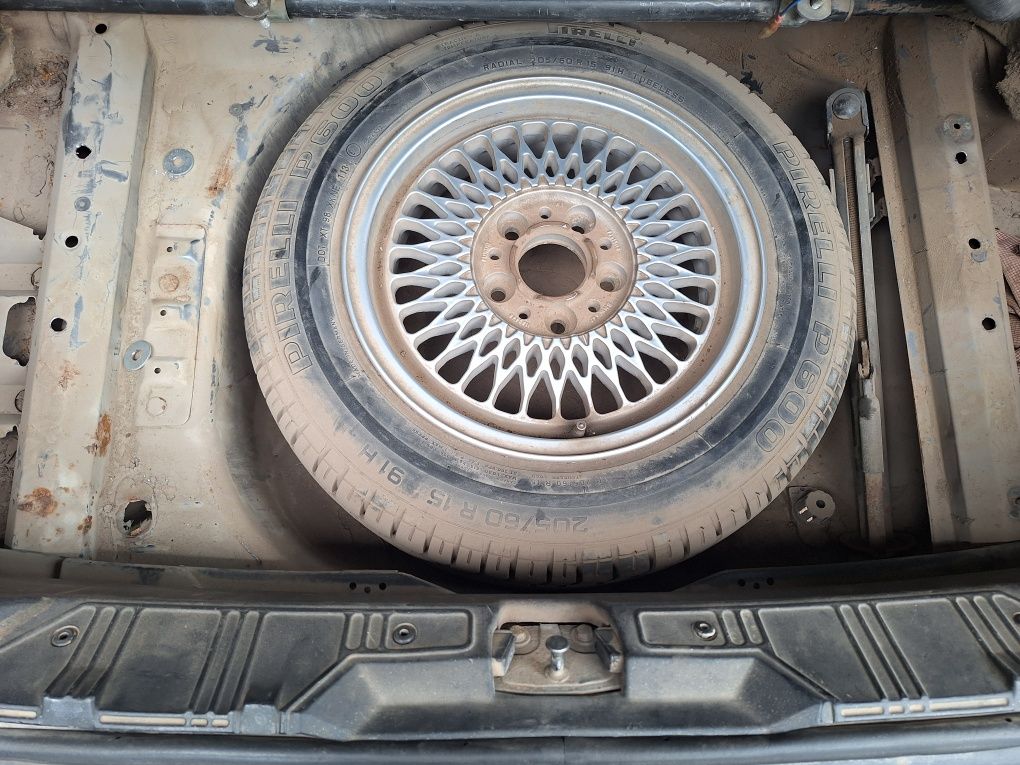 Теглич за BMW Е36 седан