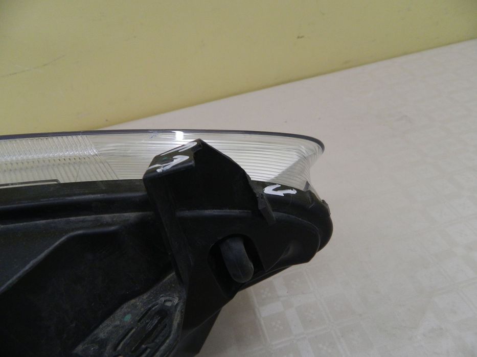 Far stanga Ford B-Max Halogen, 2012, 2013, 2014, 2015, 2016, 2017, cod origne AV11-13W030-AF.