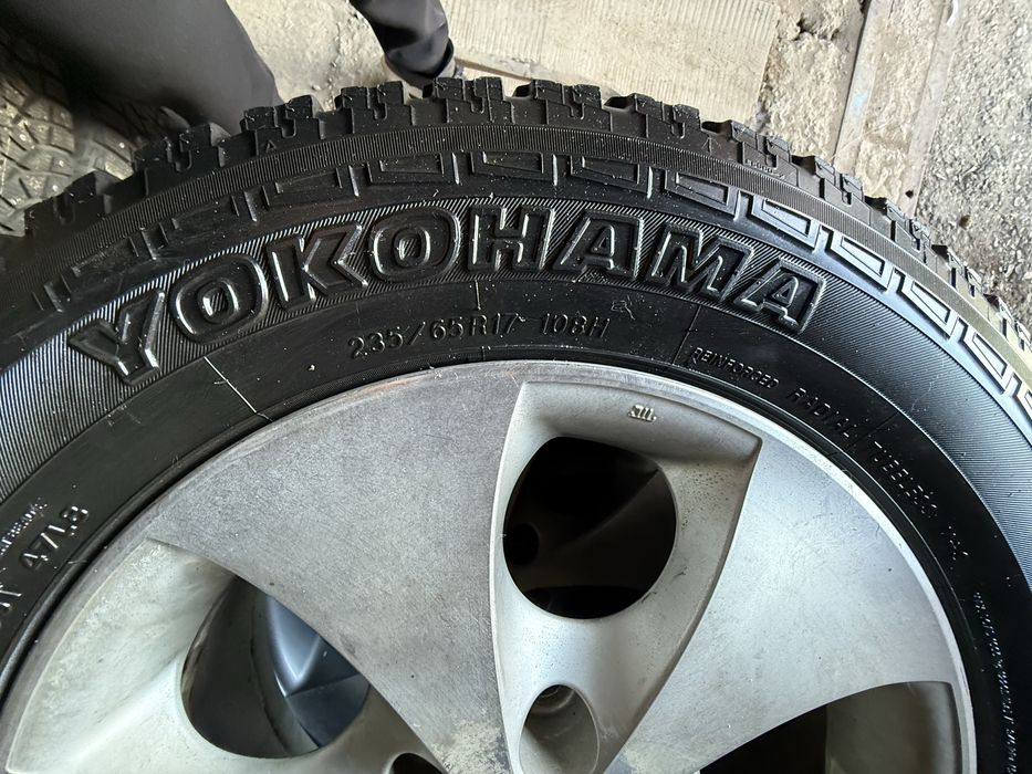 Продам резину йокогама