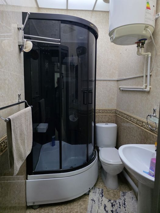 Продается 5 комнатная квартира  карасу 2