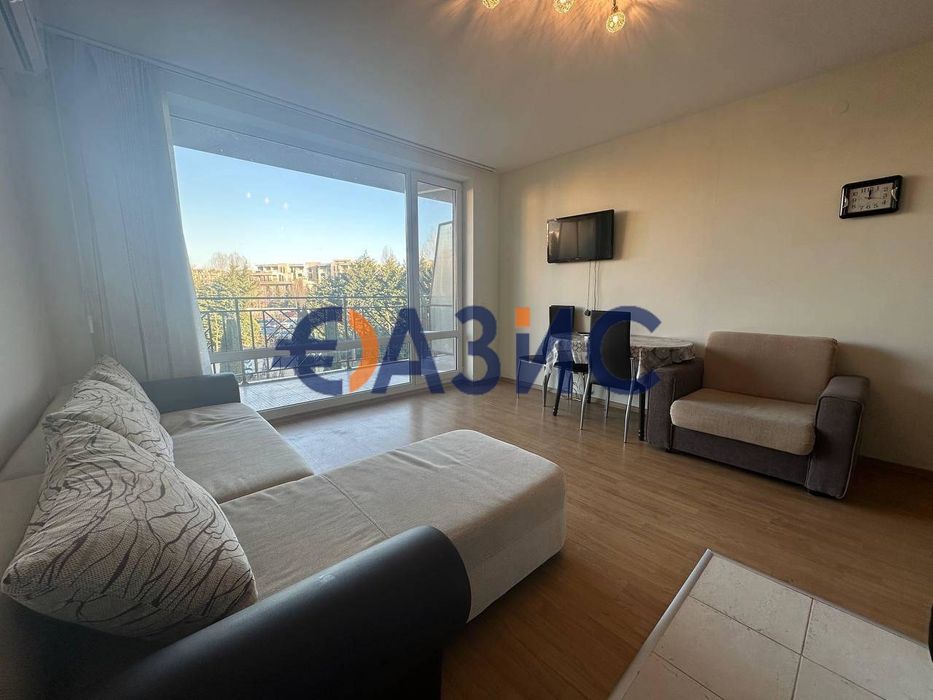 Продава се Едностаен апартамент в к.к. Слънчев бряг - 40 кв.м за 1447 €/кв.м - Снимка #2