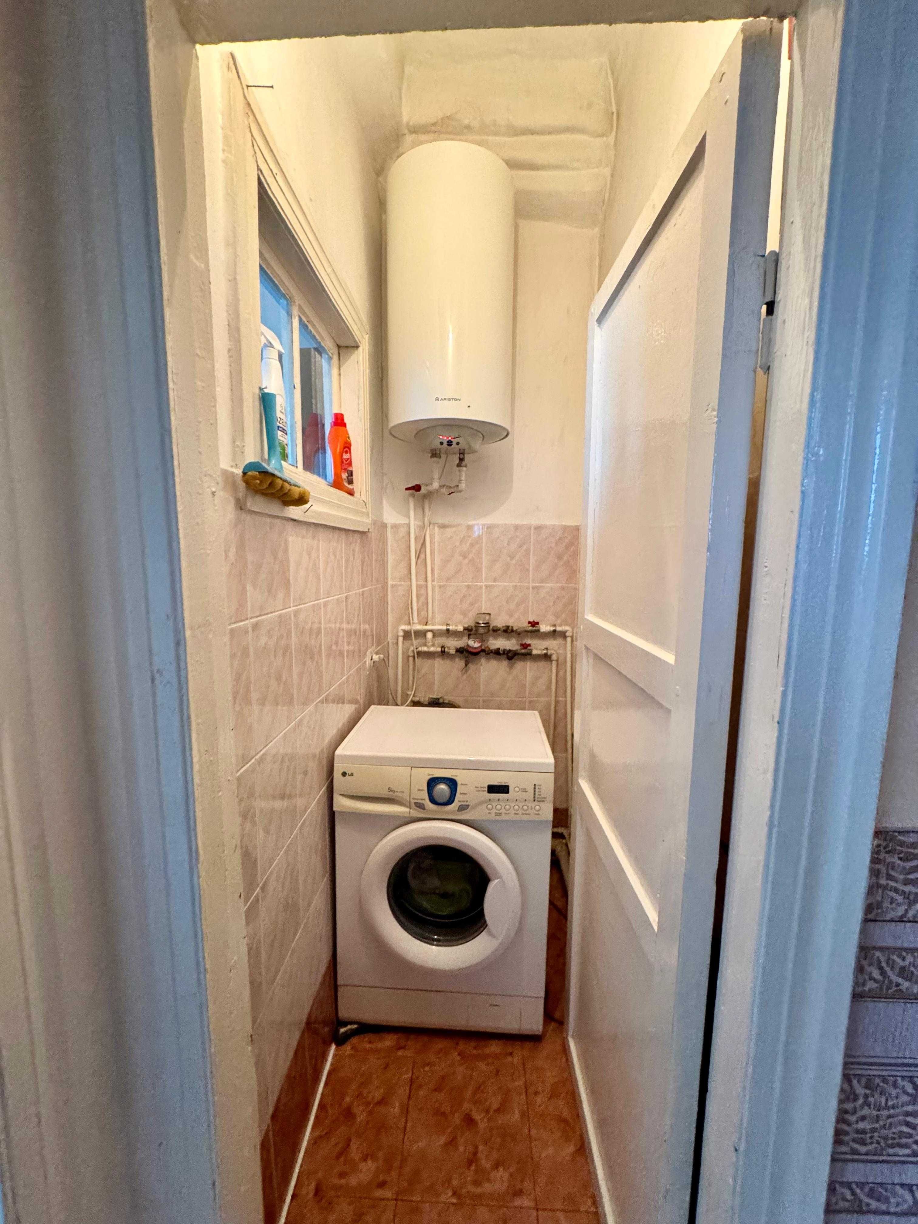 Продаётся 3 комн. кв. на 2 этаже по ул. Методическая 14 (Пришахтинск)