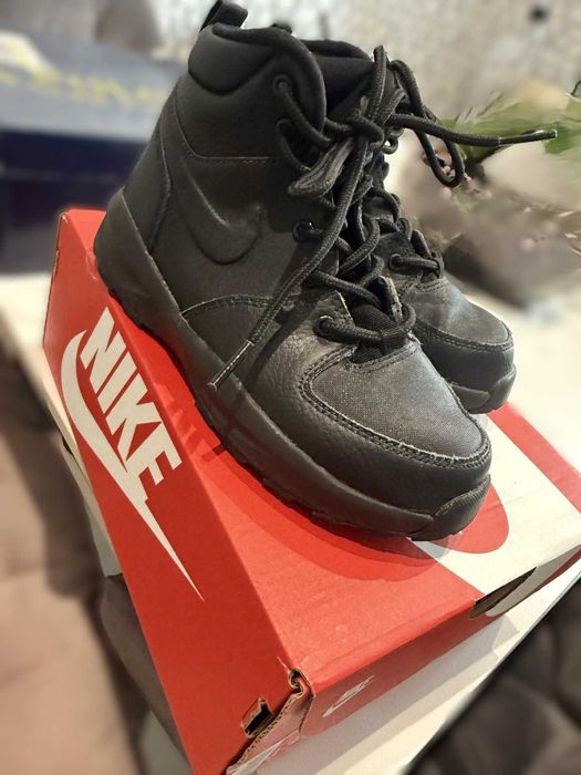 Ботуши Nike Manoa