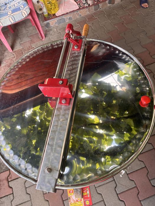 Centrifuga stors miere noua