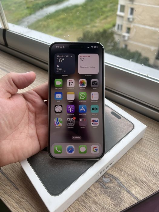 iPhone 15 Pro Max - se vinde in stare excelenta - ca nou