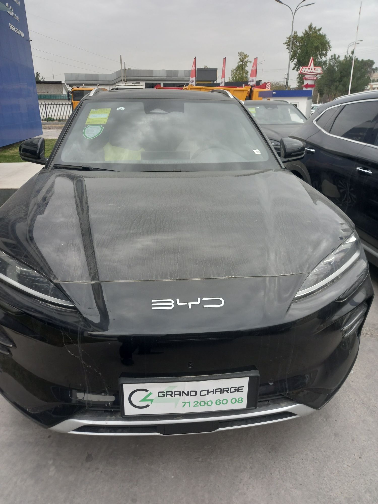 BYD SONG chimpion 605 km sotuvda tayyor