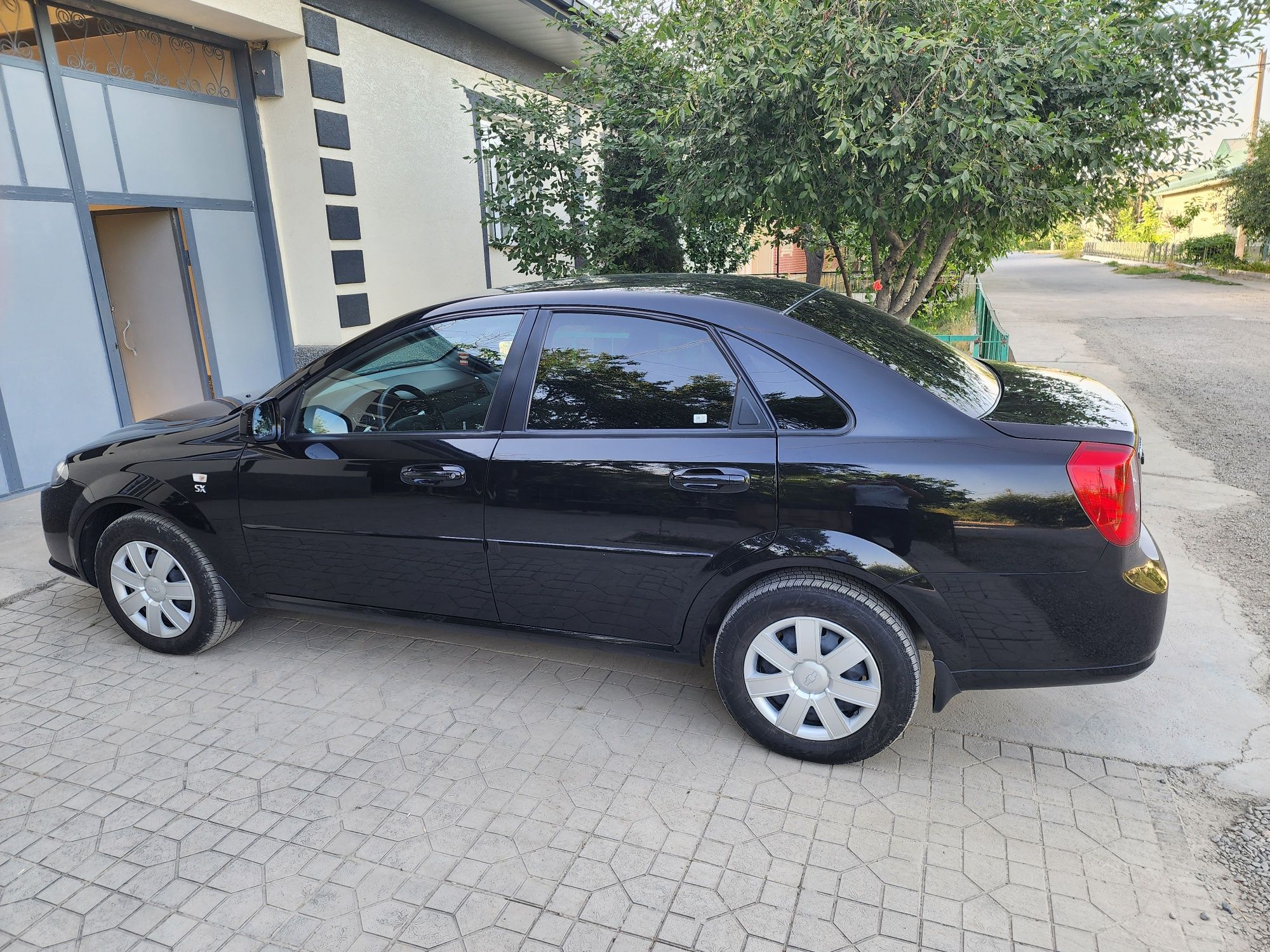 2023 tozza 11 400