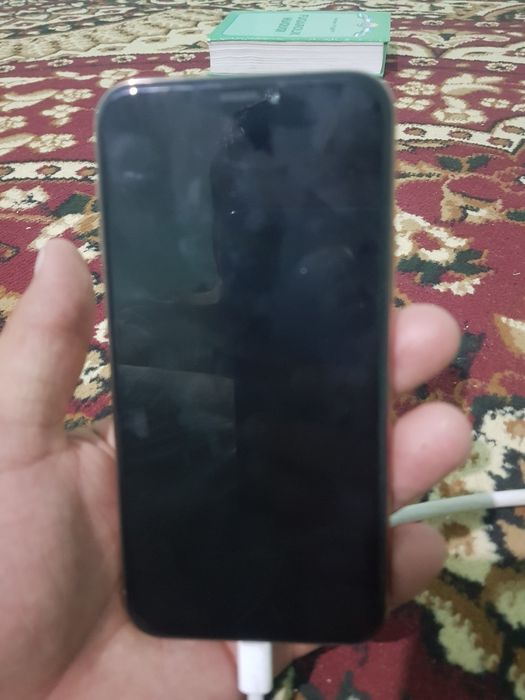 iPhone 11 pro 256 talik