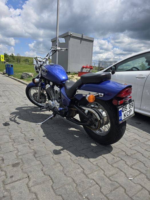 Honda Shadow VT 600 2003 cruiser