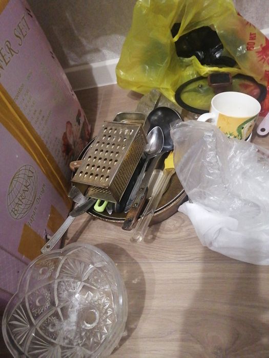 Отдам посуду нуждающимся