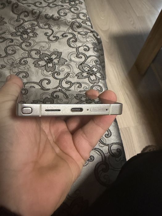 Samsung S25 ultra 512gb