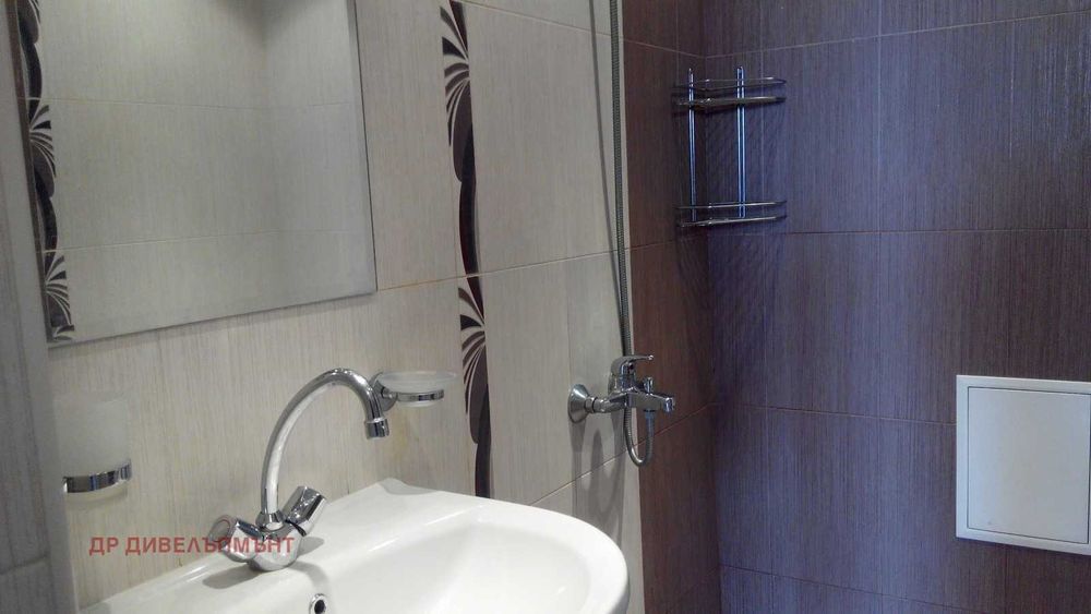 Дава се под наем Тристаен апартамент в София, Левски - 92 кв.м за 381.48 € - Снимка #5