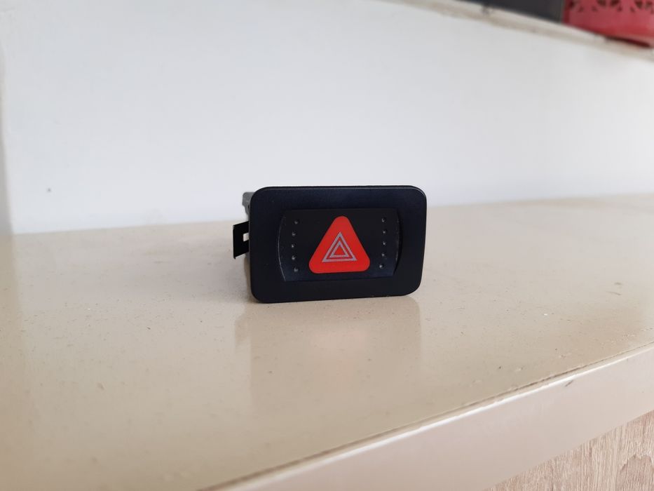Buton Avarii Avarie Vw Volkswagen Golf4 Bora 1J0953253J