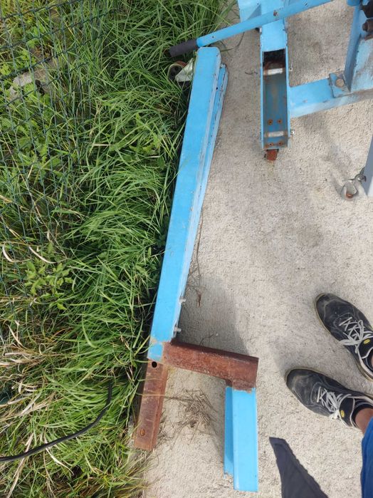 Крик за изваждане на двигатели