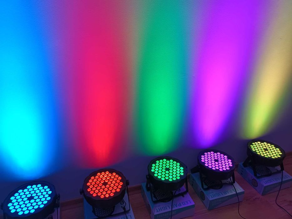 Proiector joc culori/lumini *Stroboscop 54 LED PARTY*Lumini Ambientale