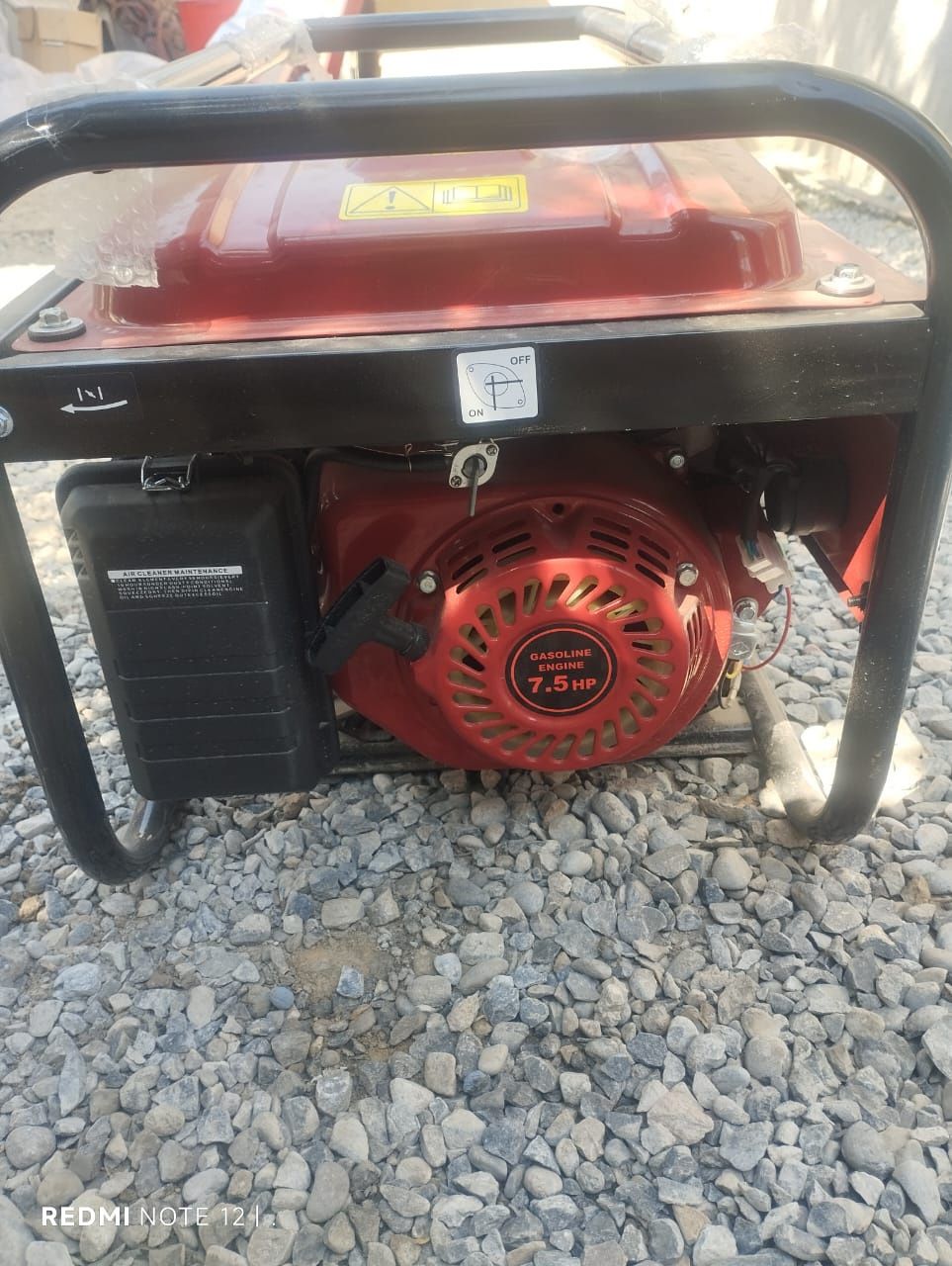 Продам генератор SA6500DXE Новый