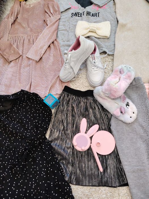 Lot hainute fetita 8-9ani