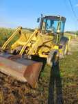 Buldoescavator komatu wb 93 r