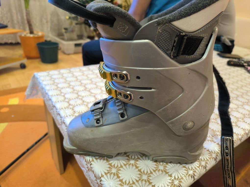 Ски обувки Salomon 24 номер