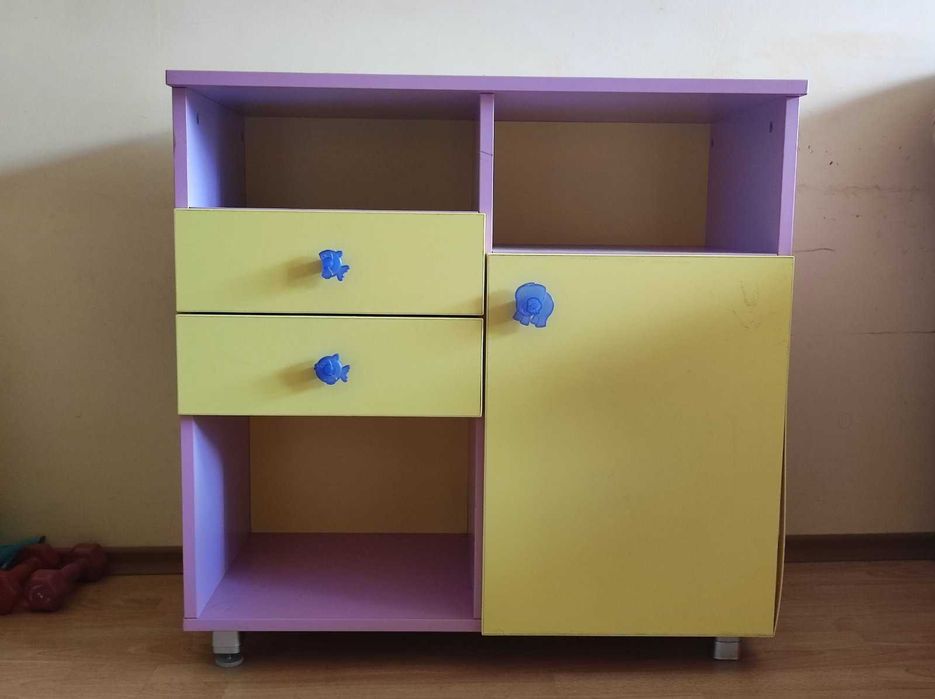 Шкаф за детска стая