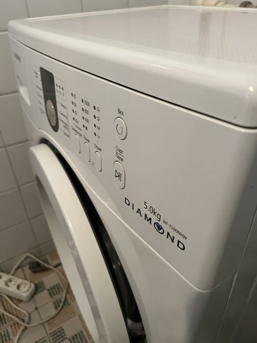 Прадам стиральную машинку samsung 5.0кг