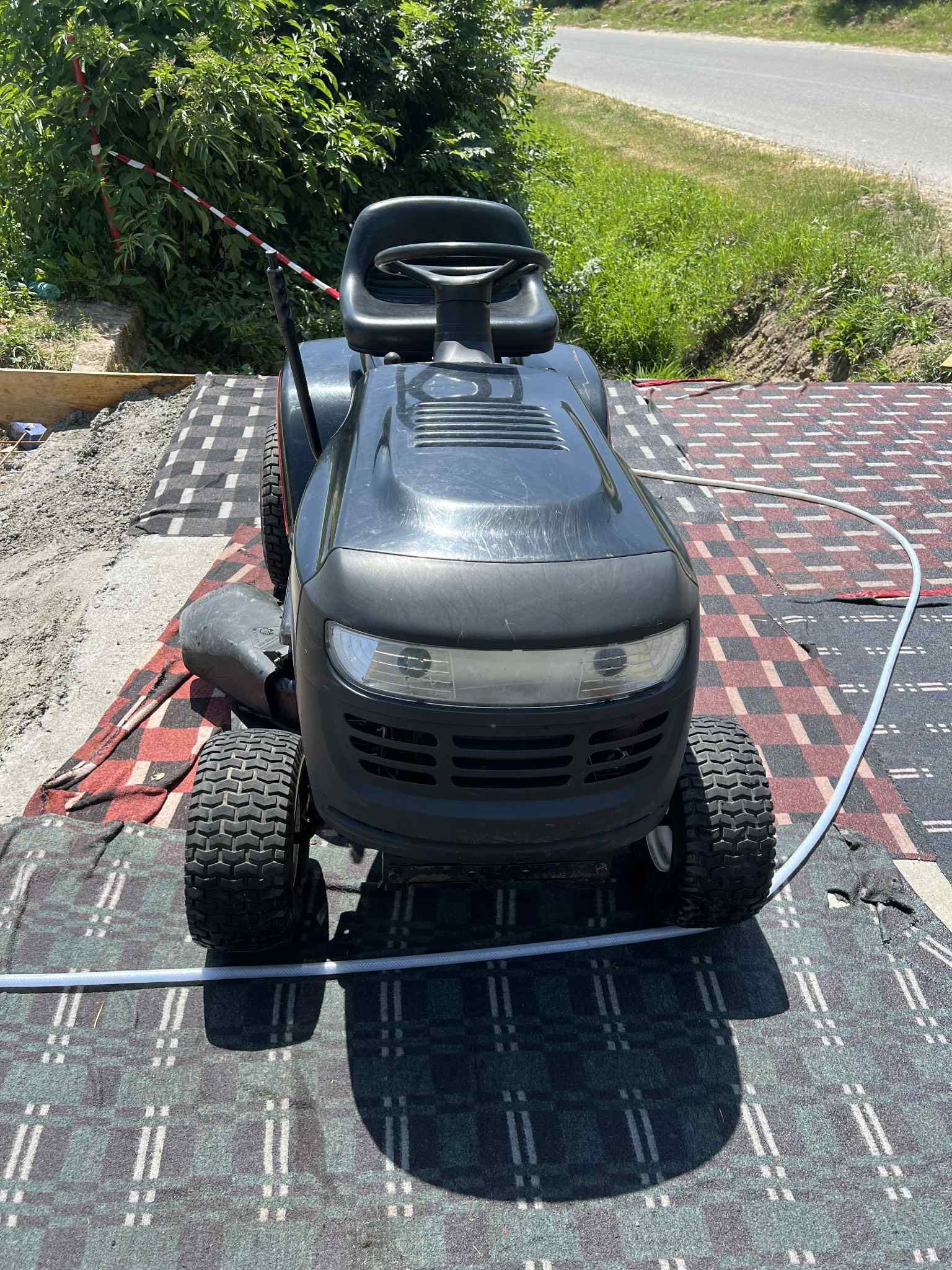 Tractoras de gazon