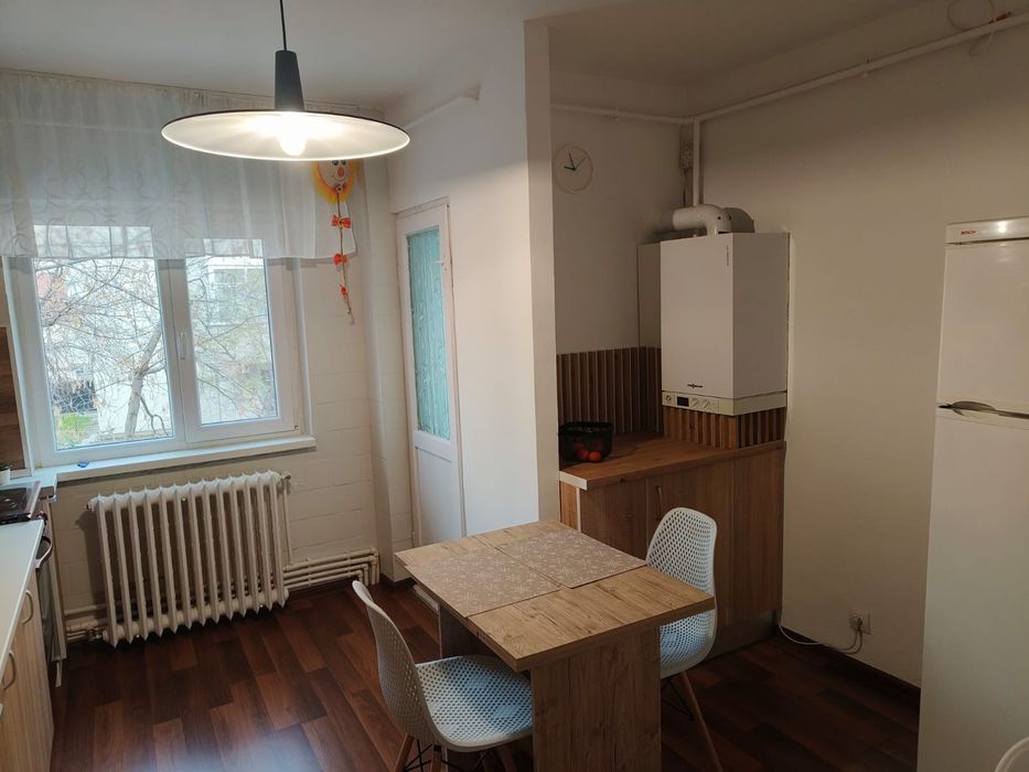 1Mai, M-uri,Stadion Tineretului,2dec, et1/4 !