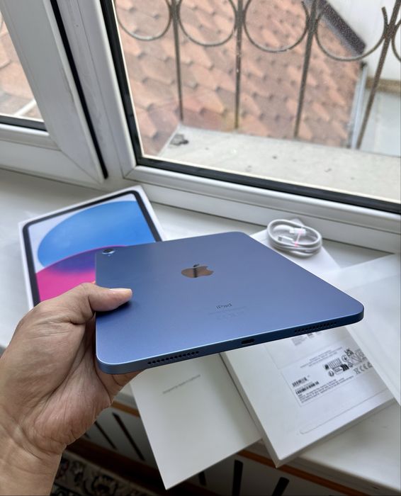 iPad 10 Gen 64GB Blue
