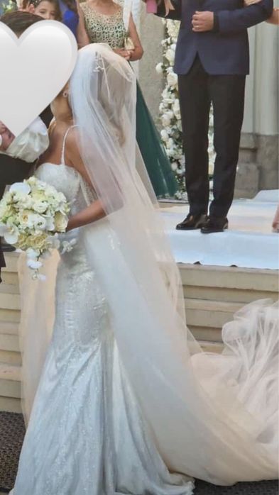 Rochie de mireasa XS, perfecta pentru fete mici de inaltime