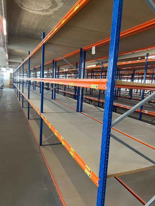 Rafturi metalice premium