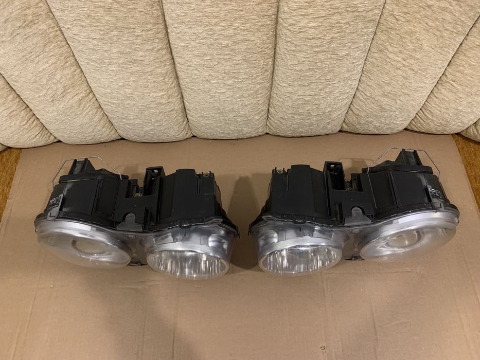 Faruri, Far stânga / Far dreapta Jaguar XJ X350 2003-2009